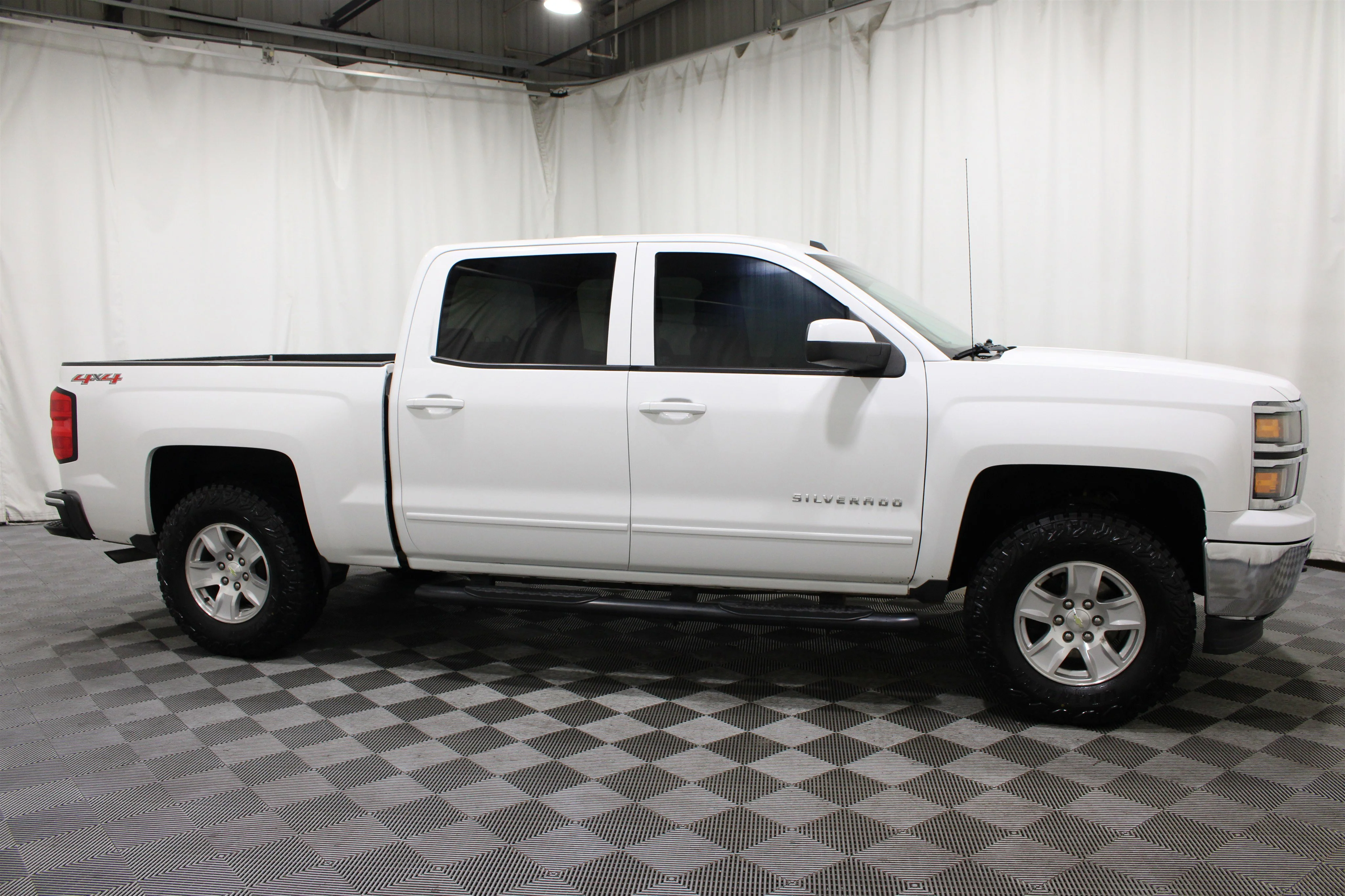 2015 Chevrolet Silverado 1500 LT - Photo 24