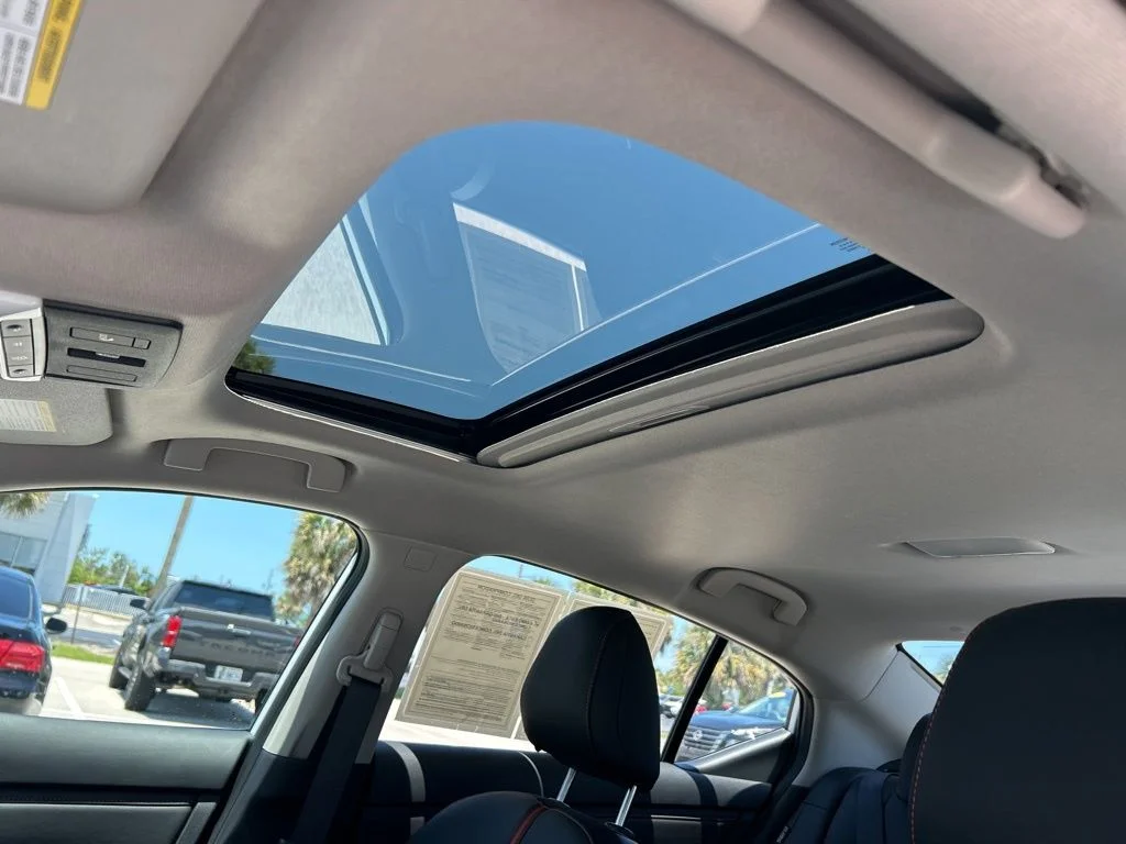2025 Nissan Sentra SR - Photo 22
