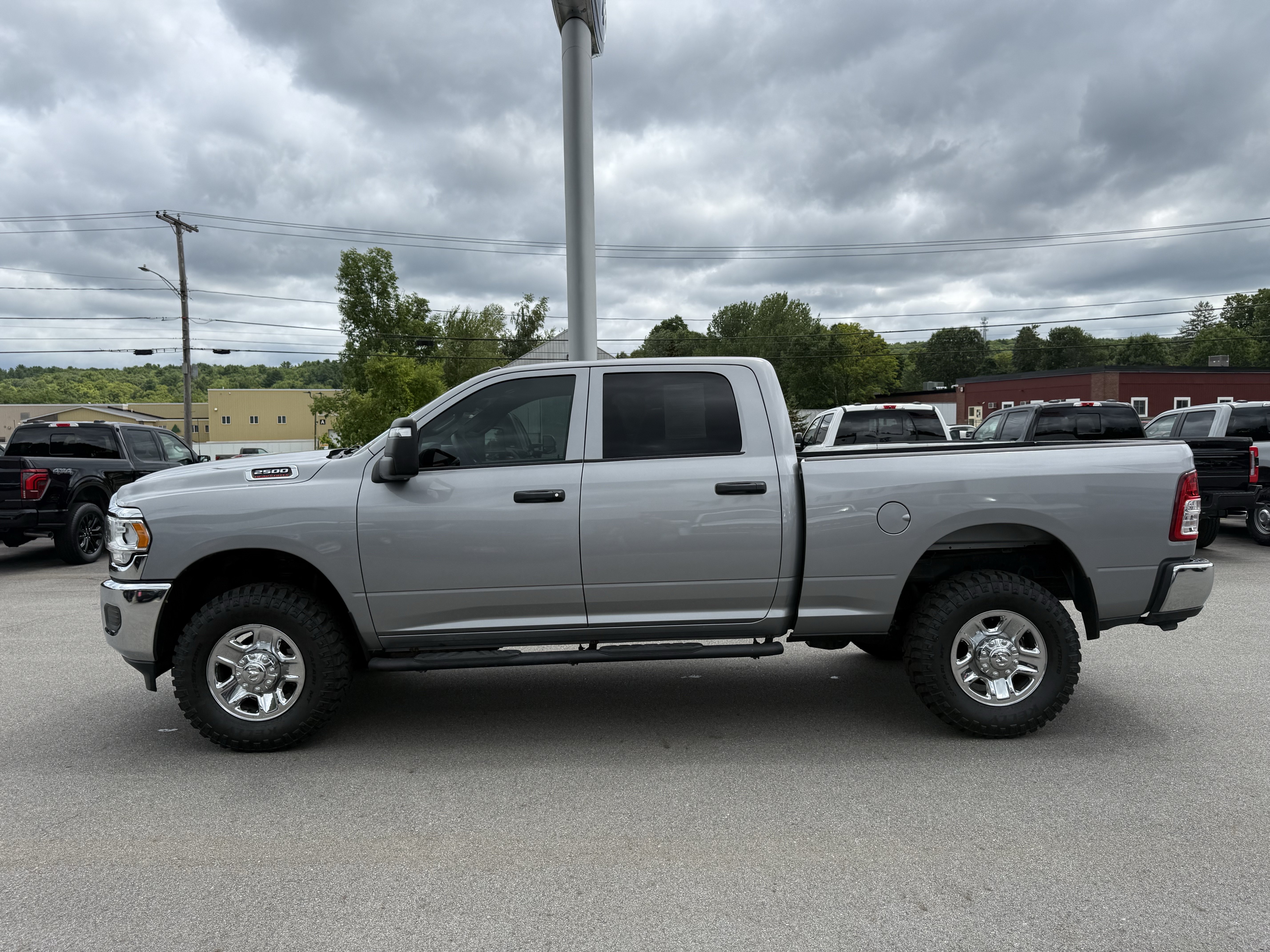Used 2024 Billet Silver Metallic Clearcoat Ram Tradesman image 10