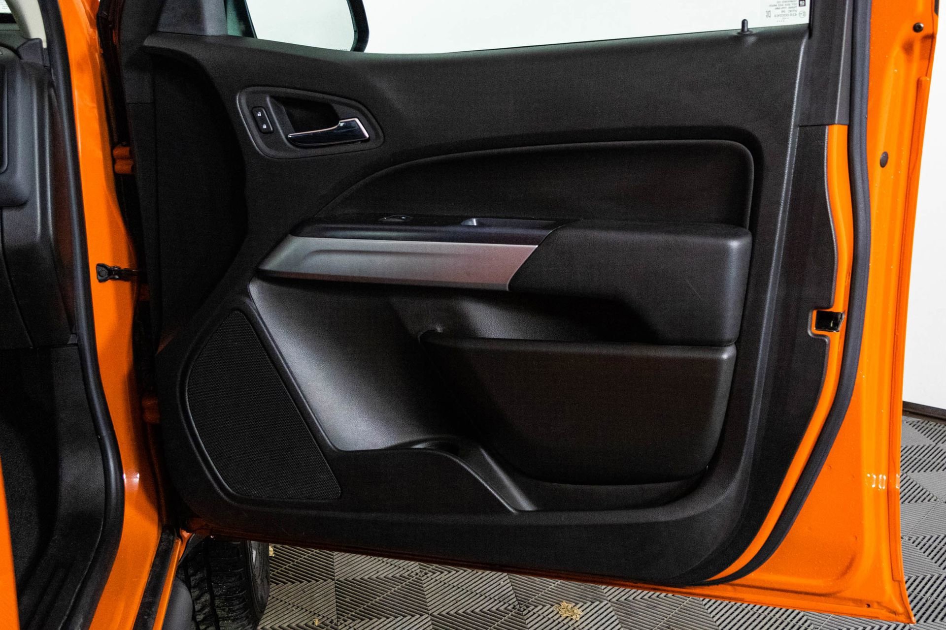 2021 CHEVROLET COLORADO - Image 36