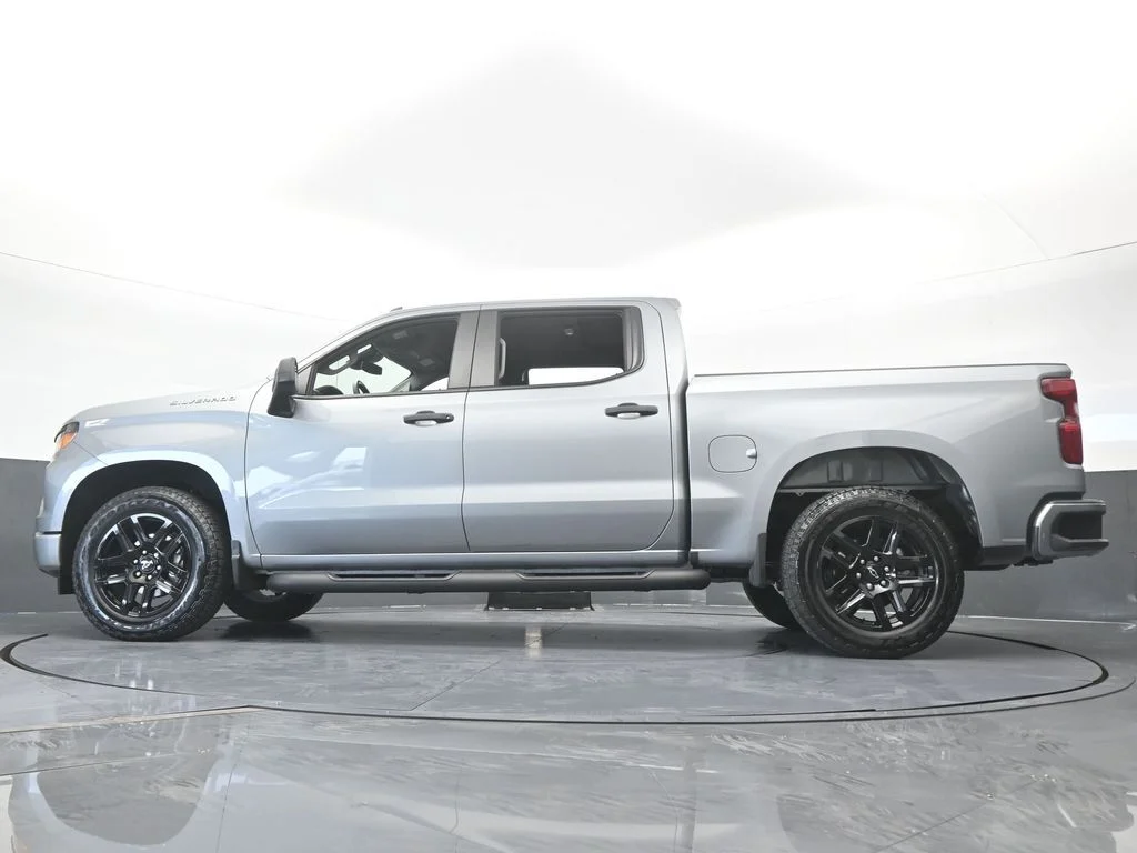 Used 2025 Sterling Gray Metallic Chevrolet Custom image 50