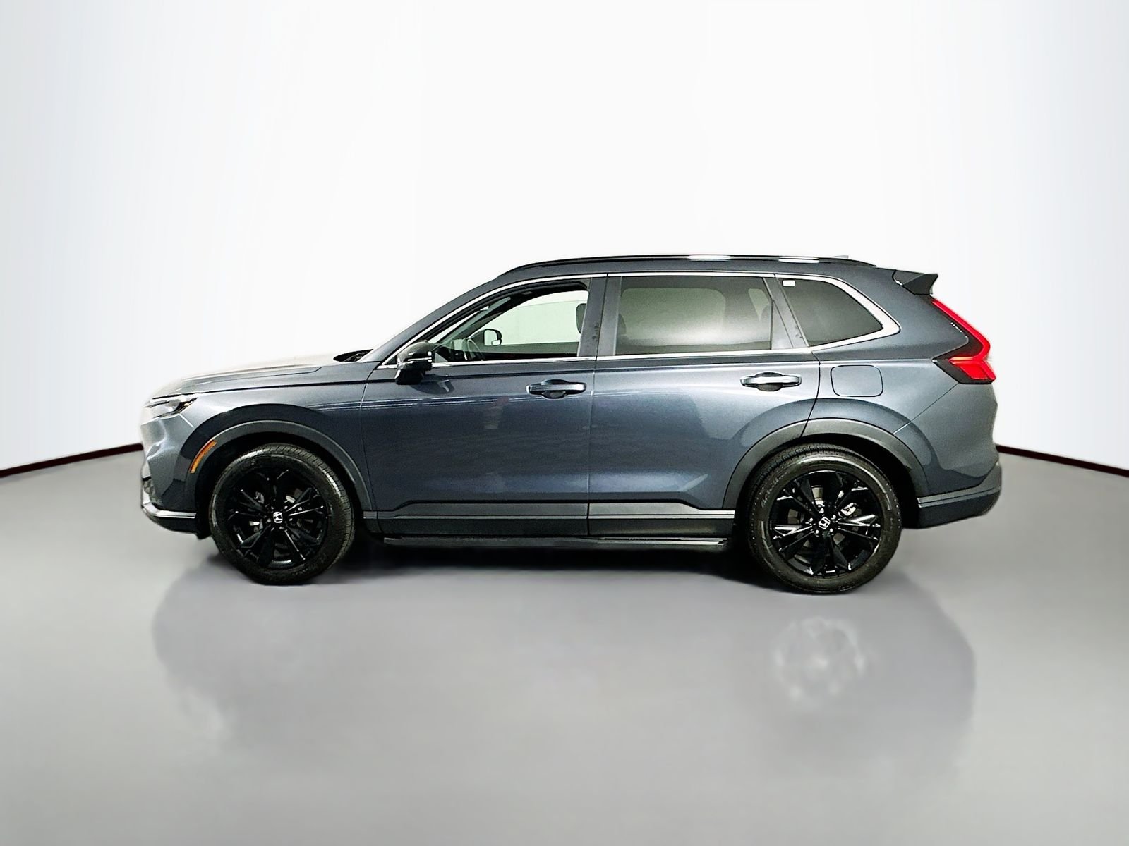 Used 2025 Meteorite Gray Metallic Honda Sport Touring image 4
