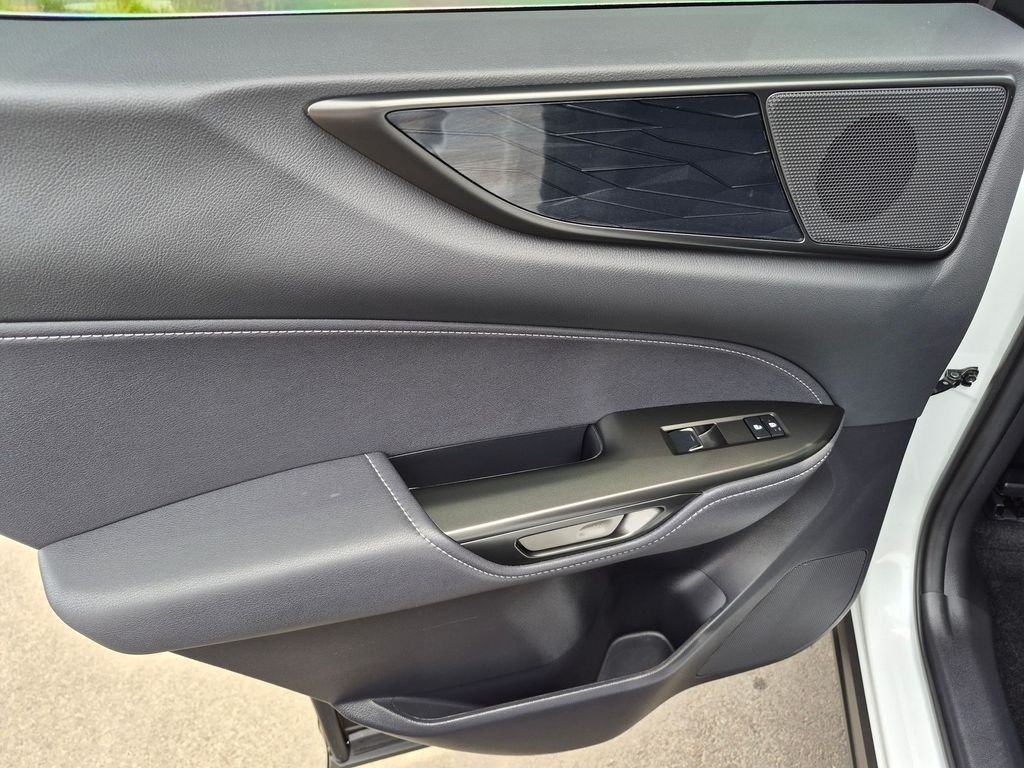 Used 2025 White Lexus 350h Premium image 16