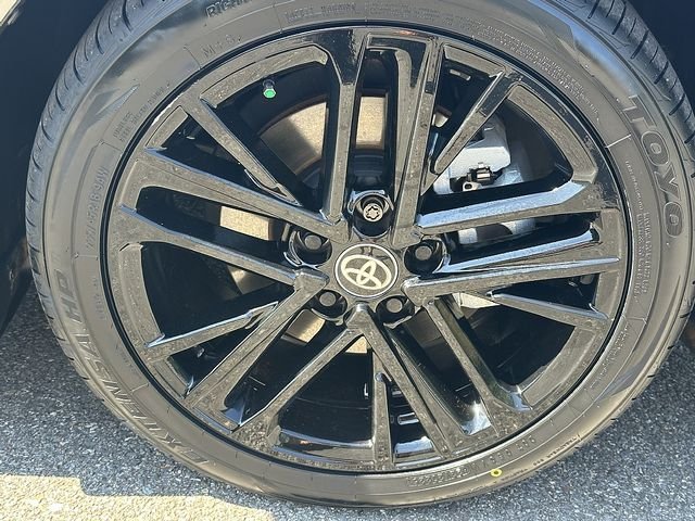 Certified Used 2025  Toyota SE image 10