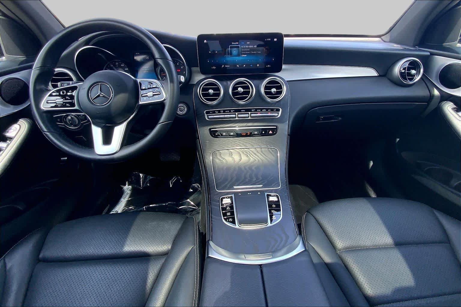 Used 2021 Graphite Grey Metallic Mercedes-Benz GLC 300 image 14