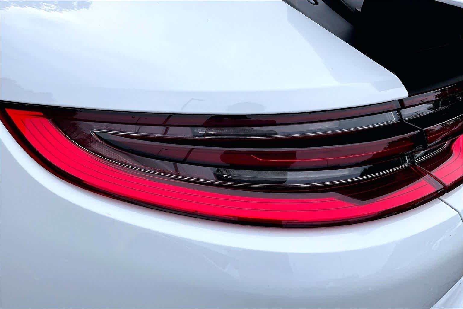Used 2020 Carrara White Metallic Porsche 4 image 27