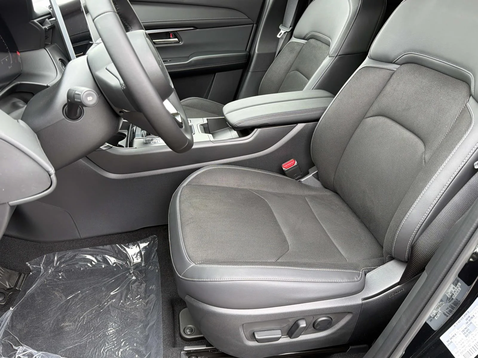 New 2026 Jet Black Mica Mazda 2.5 S Preferred AWD image 17