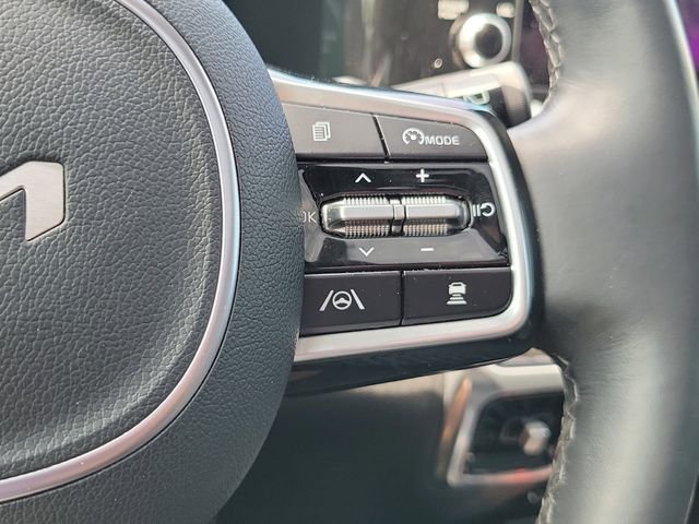 Used 2023 Red Kia X-Line SX Prestige image 20