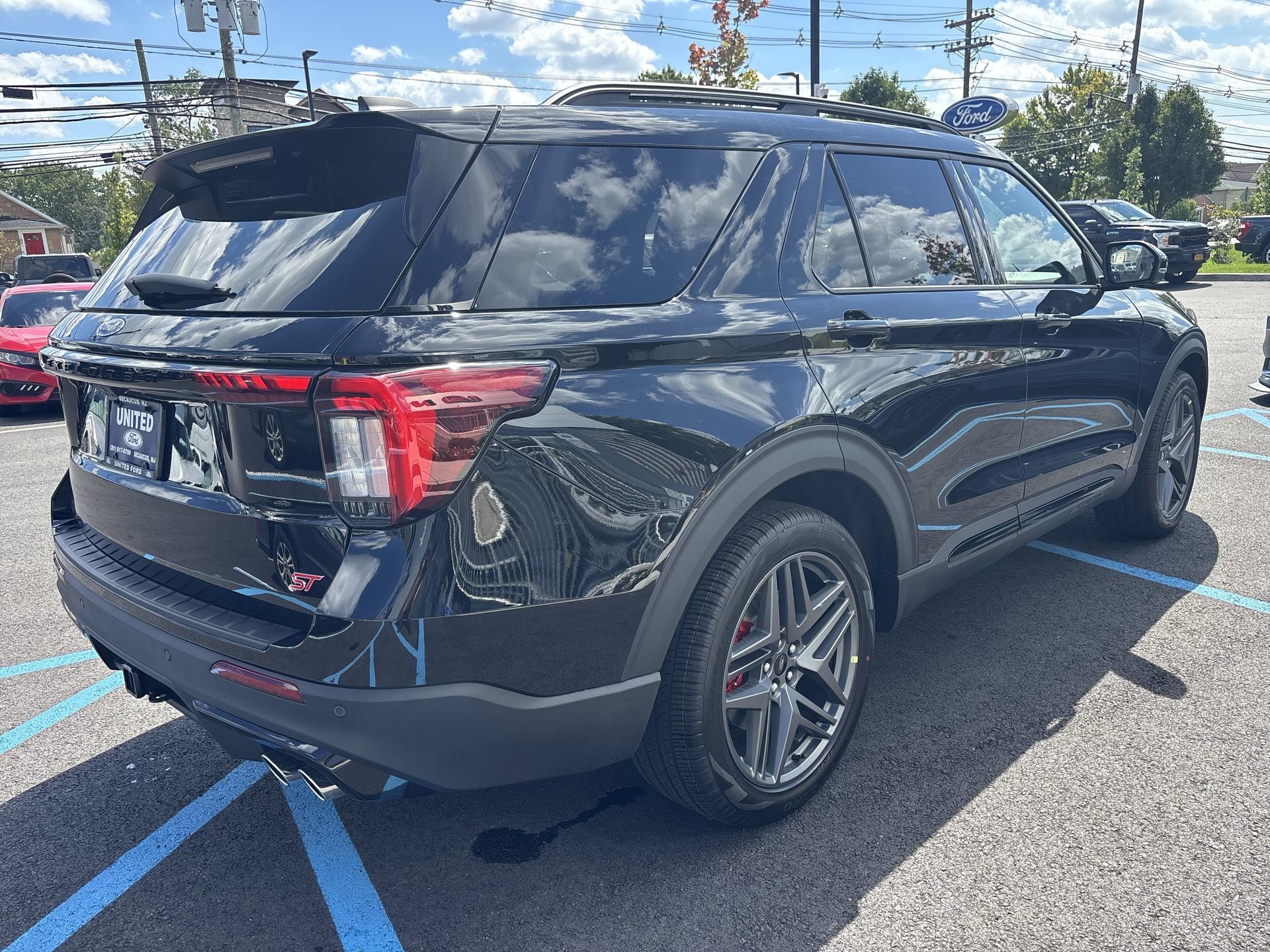 New 2026 Agate Black Metallic Ford ST image 38