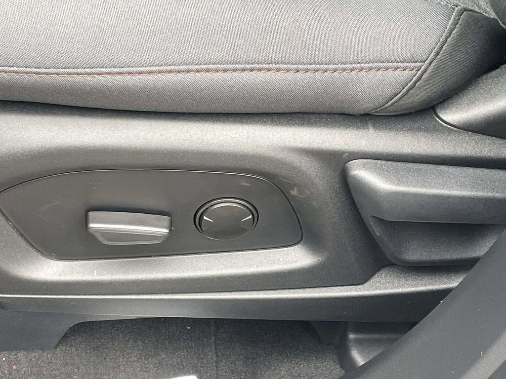 New 2026 Carbonized Gray Metallic Ford Active 100A image 14
