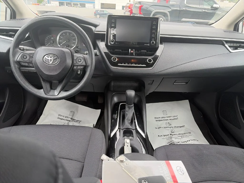 Used 2021 Silver Toyota LE image 16