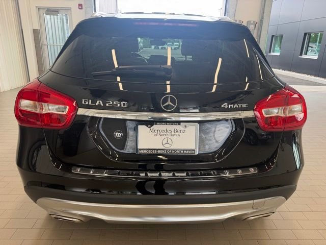 Used 2016 Black Mercedes-Benz GLA 250 image 4