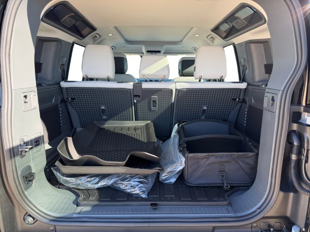 New 2026 Borasco Grey Land Rover X-Dynamic SE image 18