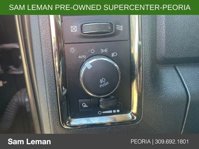 Used 2018 Gray Ram Laramie image 13