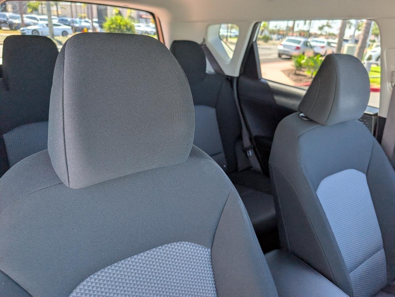 Used 2023 Clear White w/Black Roof Kia S image 7