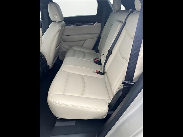 2017 Cadillac XT5 FWD, photo 9 of 12