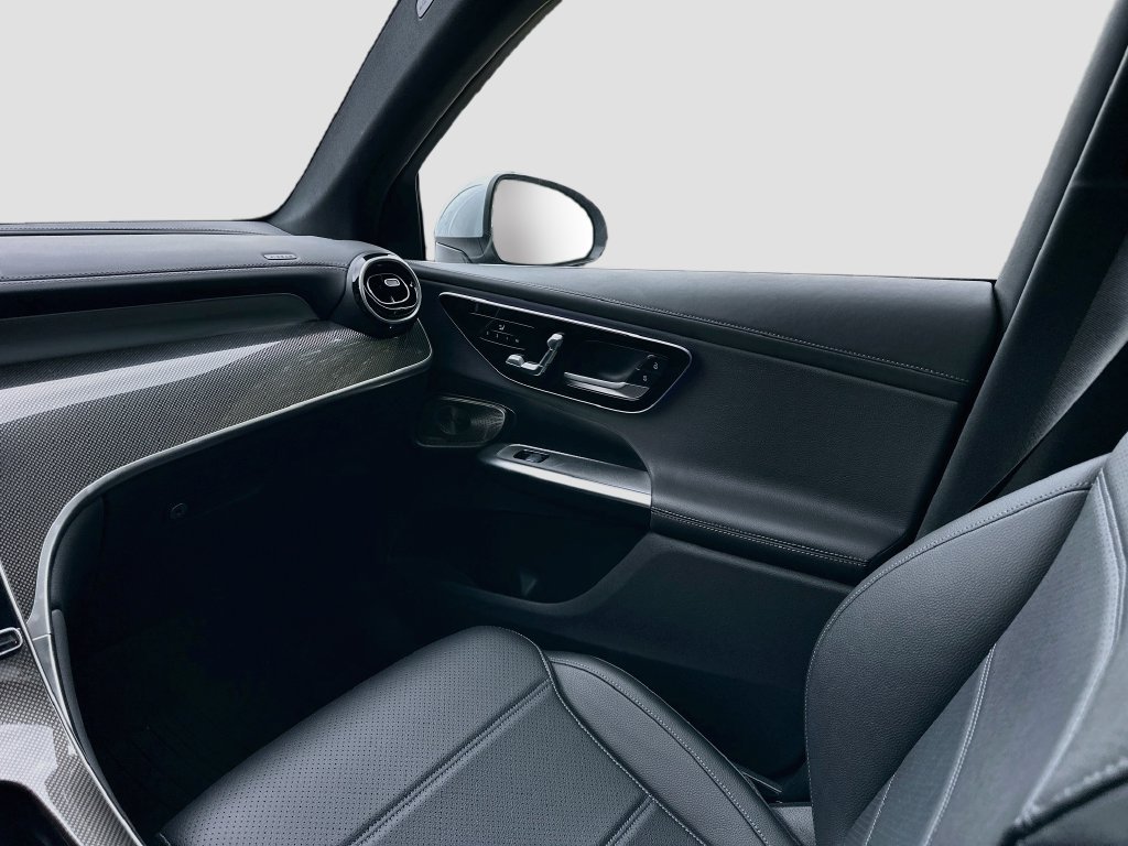 Certified Used 2024 Cirrus Silver Metallic Mercedes-Benz GLC 300 image 25
