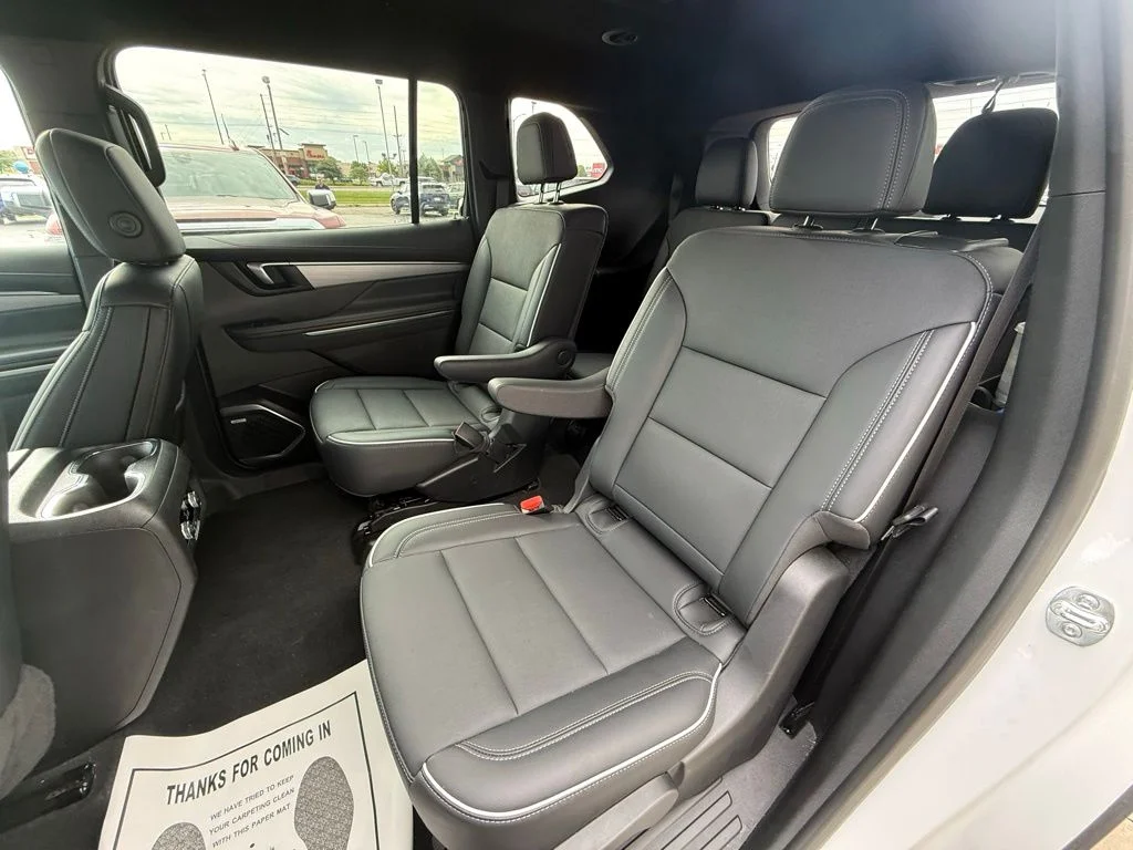 Used 2025 White Buick Preferred image 12