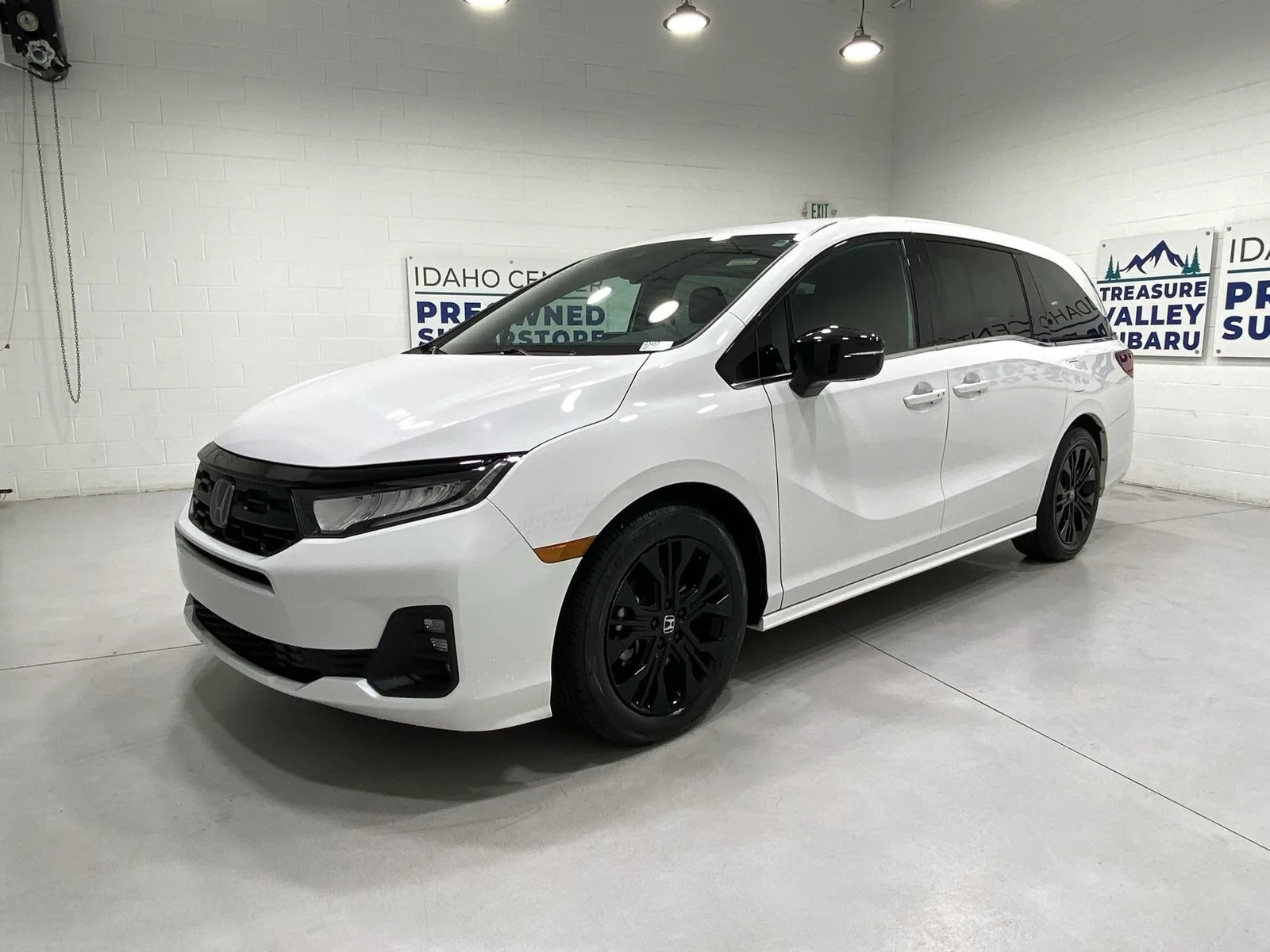 Used 2025 White Honda Sport-L image 4