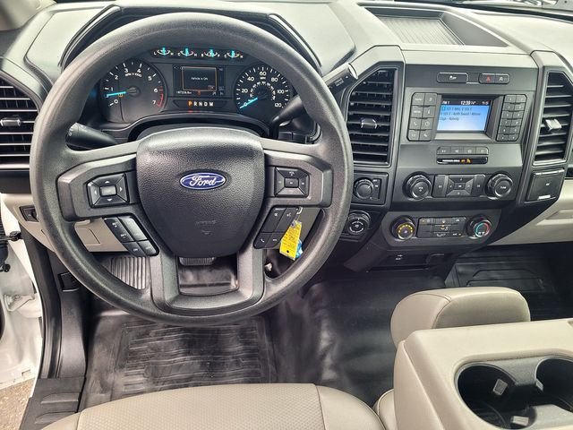 Used 2020 White Ford XL image 9