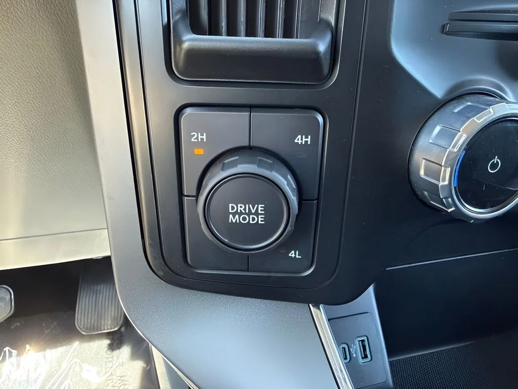 Used 2023 Gray Ford XLT image 22
