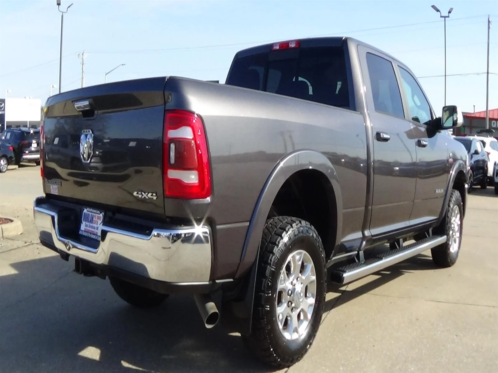 Certified Used 2021 Granite Crystal Metallic Clear Coat (pau) RAM Laramie image 6