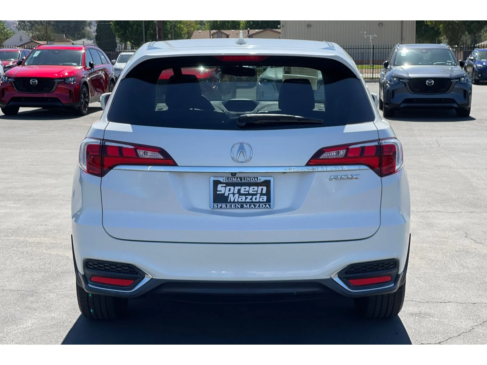 Used 2017 White Diamond Pearl Acura w/AcuraWatch Plus image 5