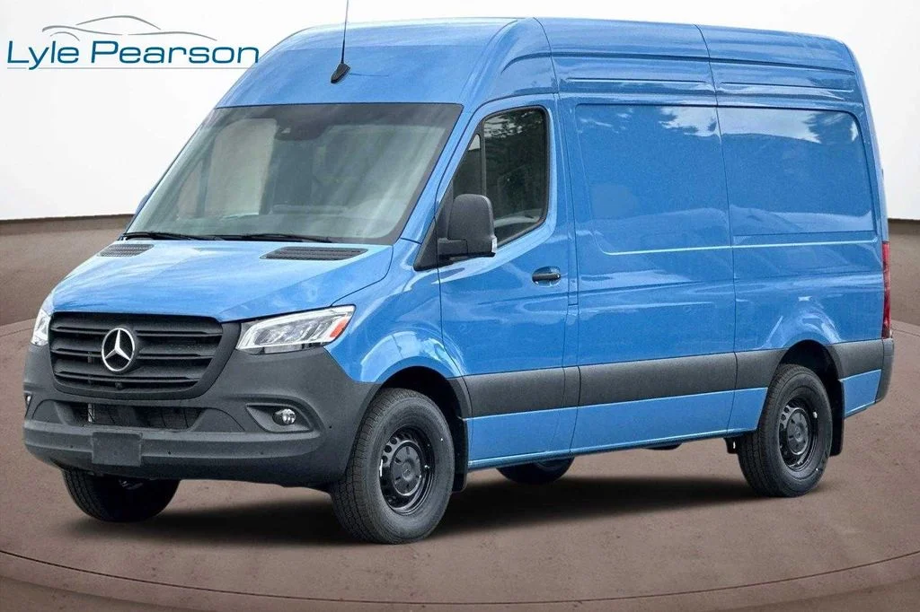 2024 Mercedes-Benz Sprinter Crew Van