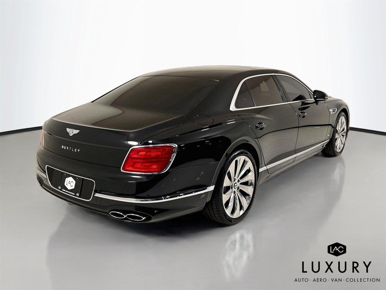 Used 2022 Beluga Bentley V8 | Mulliner Interior | Chrome 23