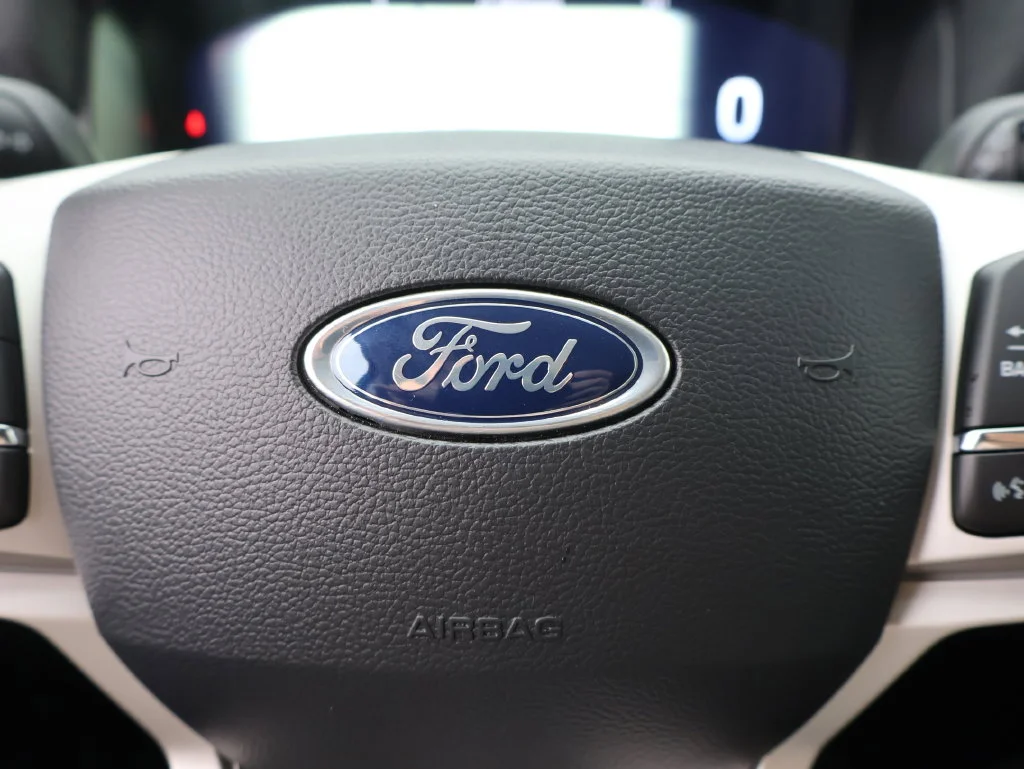 New 2026 Vapor Blue Metallic Ford Active image 27