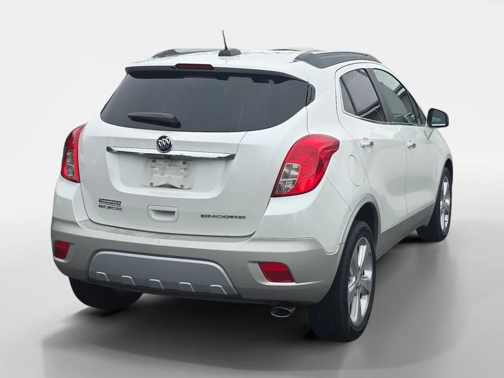 Used 2015 White Pearl Tricoat Buick Base image 8