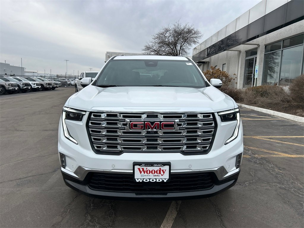 2026 GMC ACADIA - Image 2