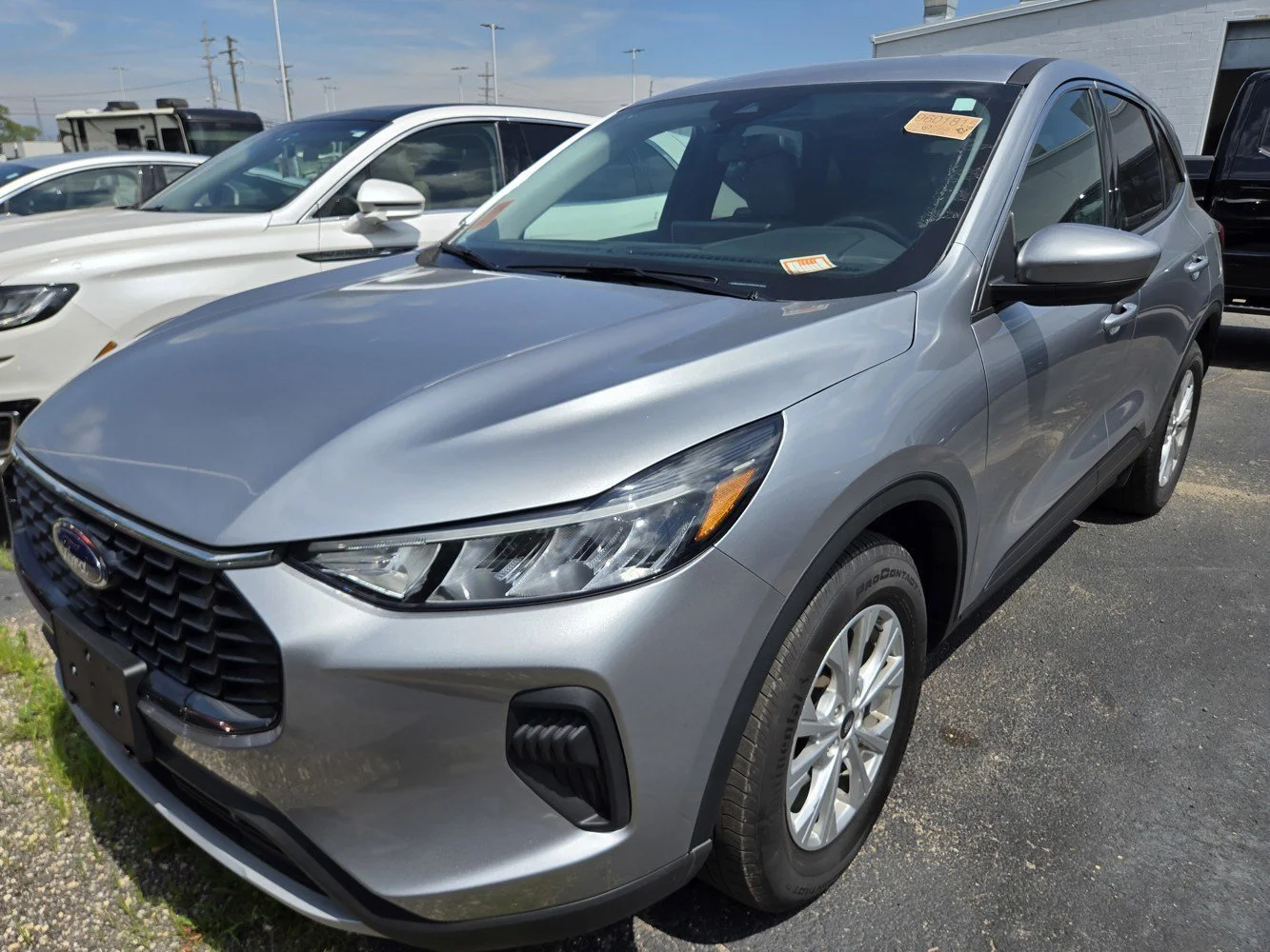 Used 2023  Ford Active image 2