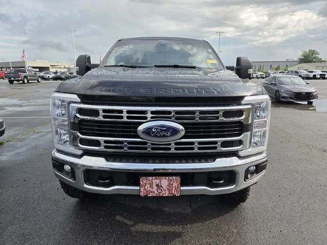 Used 2024 Ford F-250 Super Duty XLT with VIN 1FT8W2BN5REF92033 for sale in Little Rock