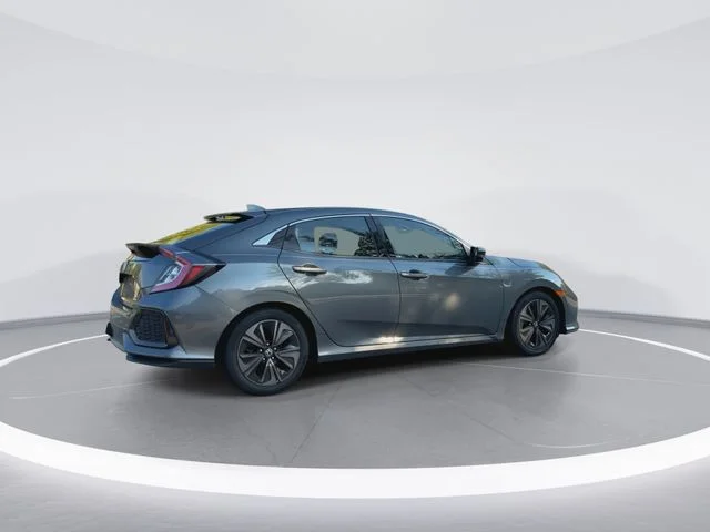 Used 2017  Honda EX image 8