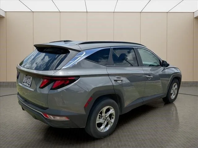 Used 2024 Gray Hyundai SEL image 15