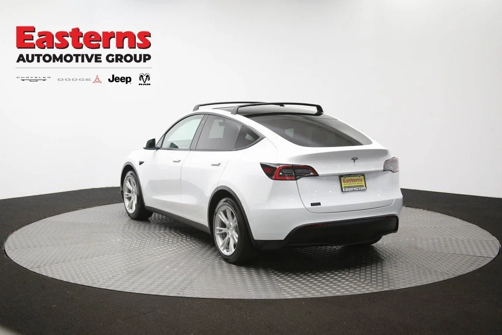 Used 2021 White Tesla Long Range image 61