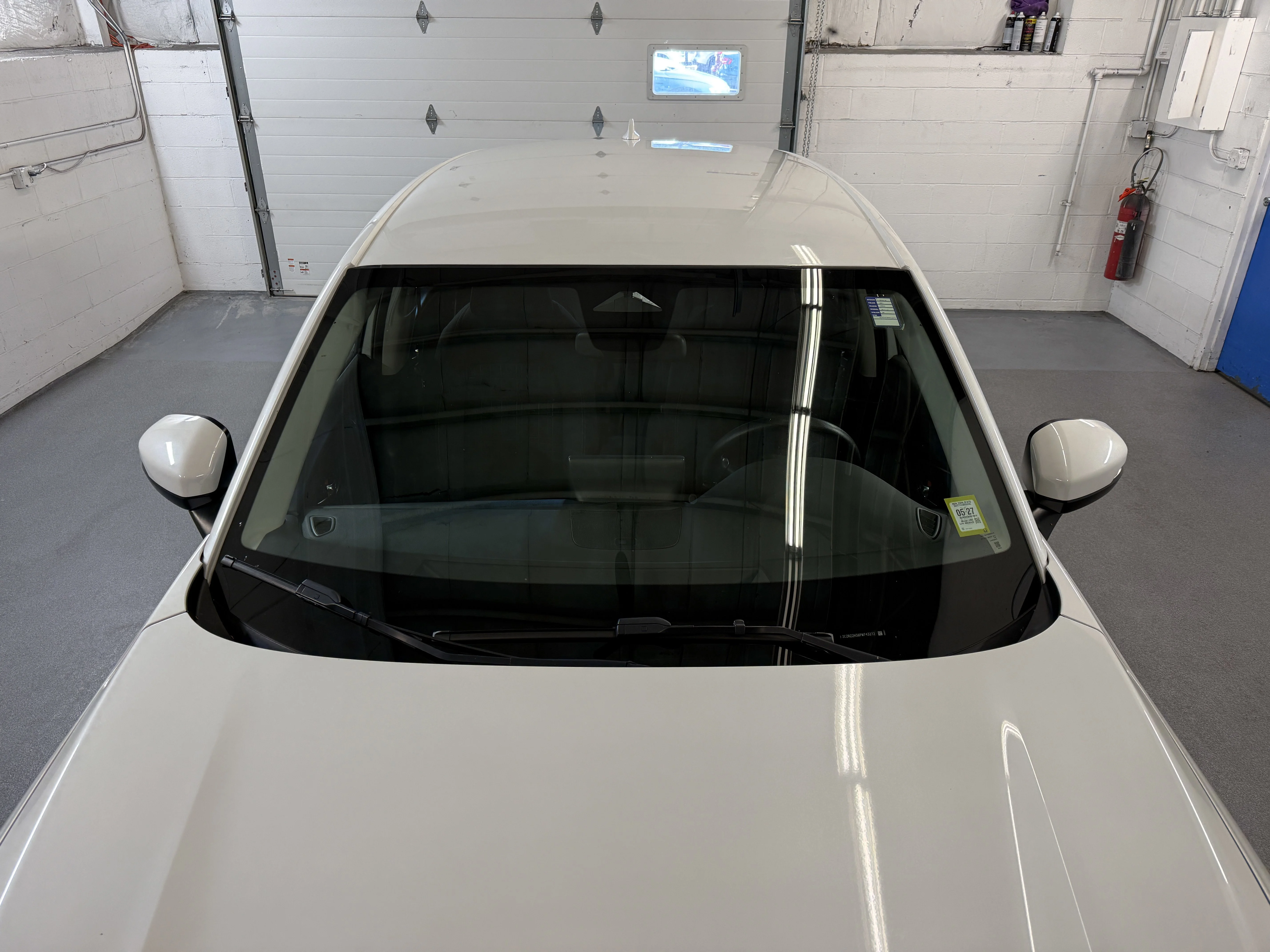 Certified Used 2023 Platinum White Pearl Honda LX image 4