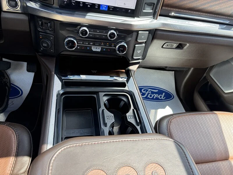 Used 2024 White Ford Super Duty King Ranch image 10