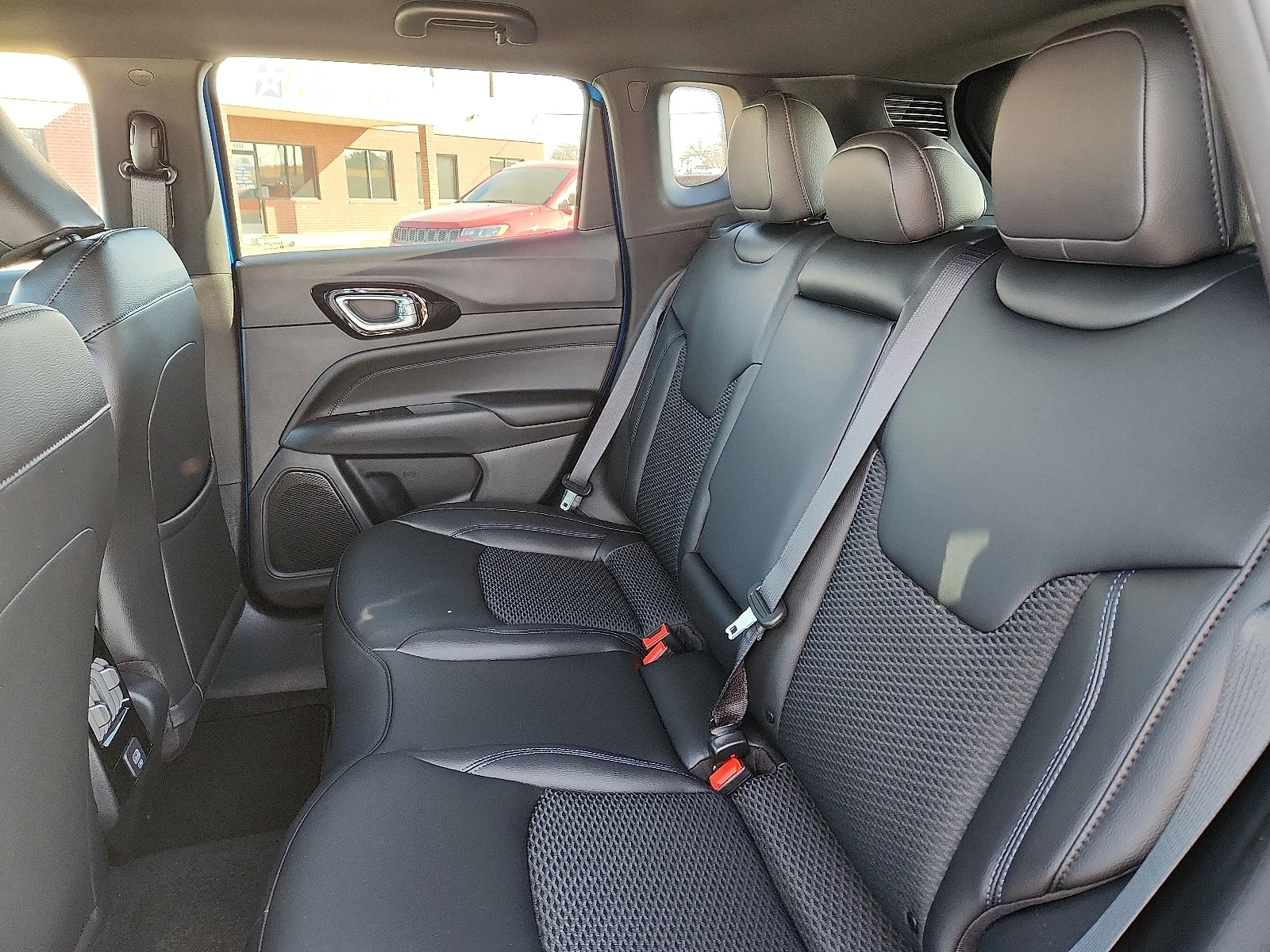New 2026 Blue Jeep LATITUDE ALTITUDE 4X4 image 9