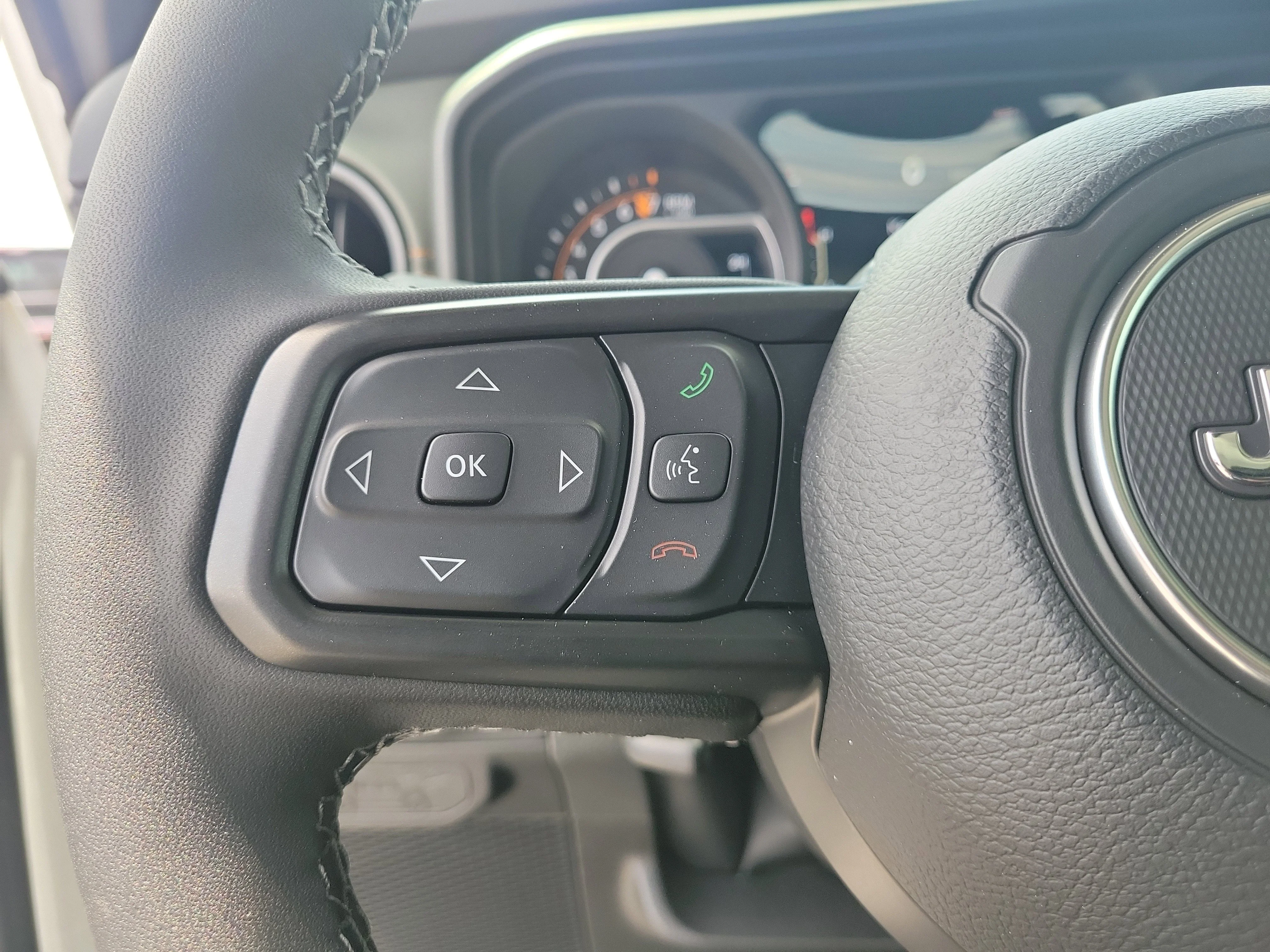 New 2026 Bright White Clearcoat Jeep Mojave X image 14