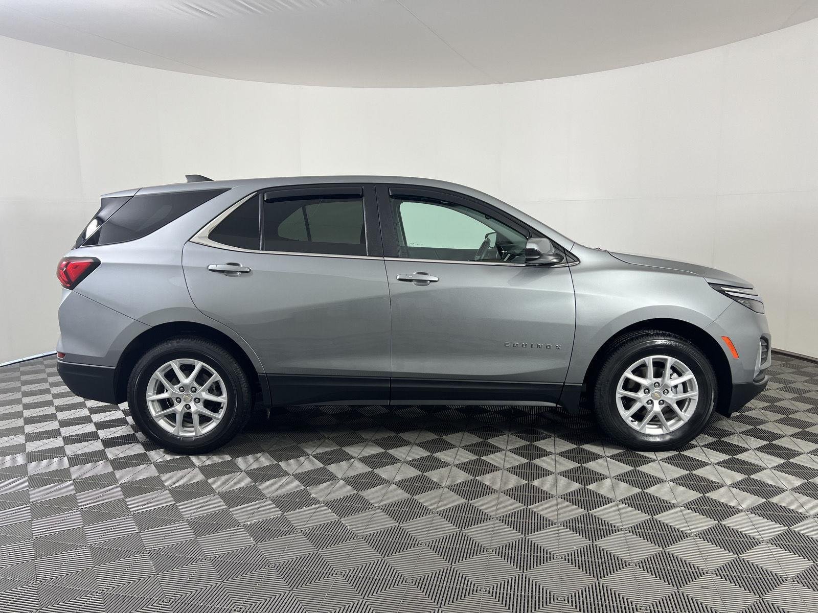 Used 2024 Sterling Gray Metallic Chevrolet LT image 24