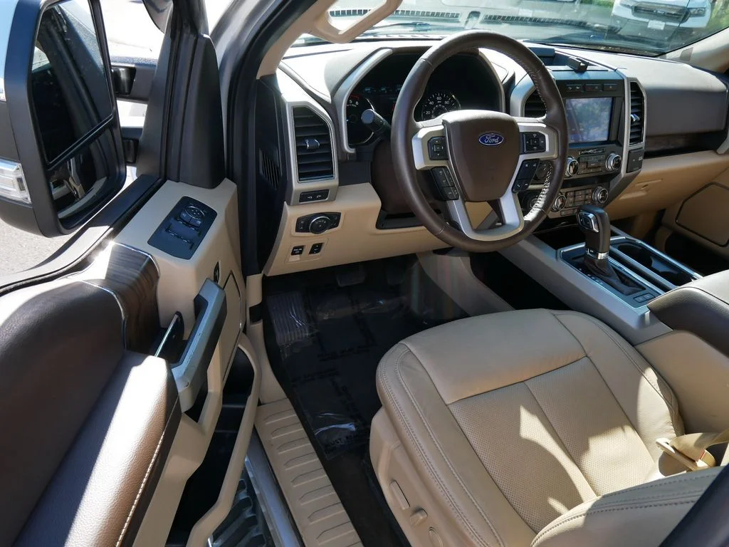 Used 2019 Silver Ford Lariat image 11