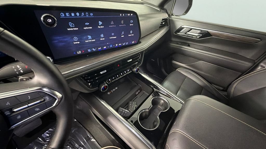 Certified Used 2025 Black Chevrolet Premier image 19