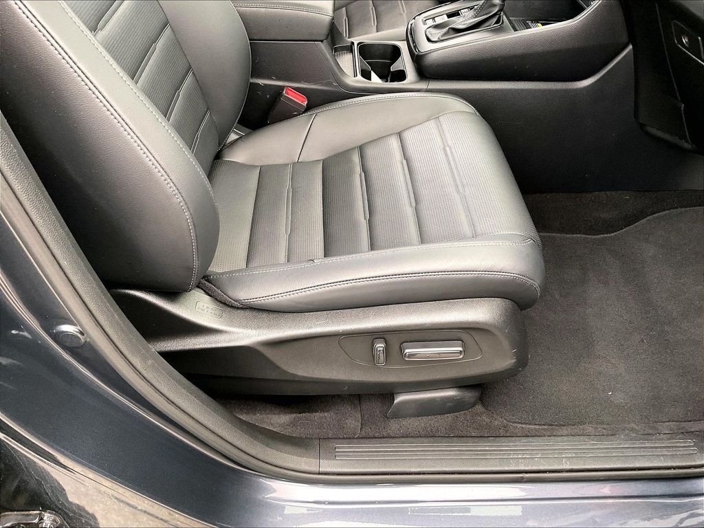 Used 2023 Meteorite Gray Metallic Honda EX-L image 36