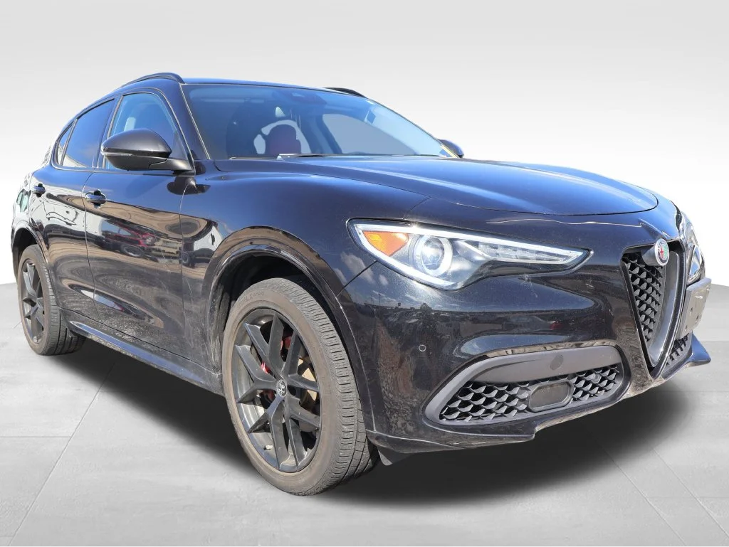 Used 2020 Black Alfa Romeo Ti image 10