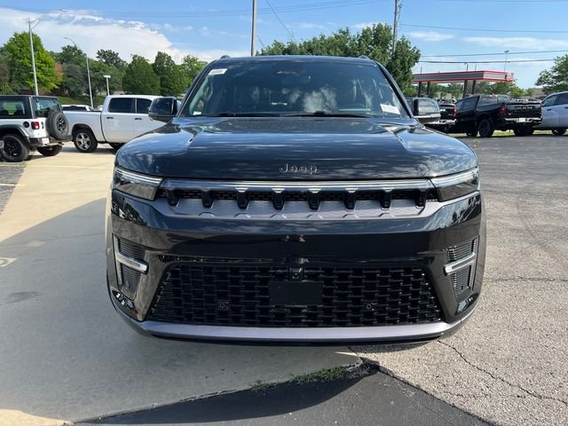 New 2026 High Gloss Black Exterior Paint Jeep Limited Reserve image 3
