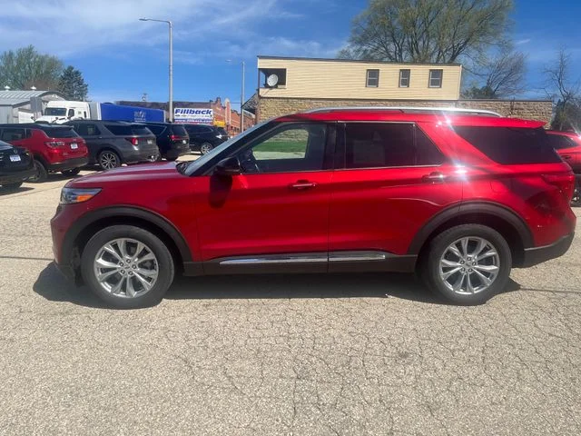 Used 2023 Red Metallic Ford Limited image 2