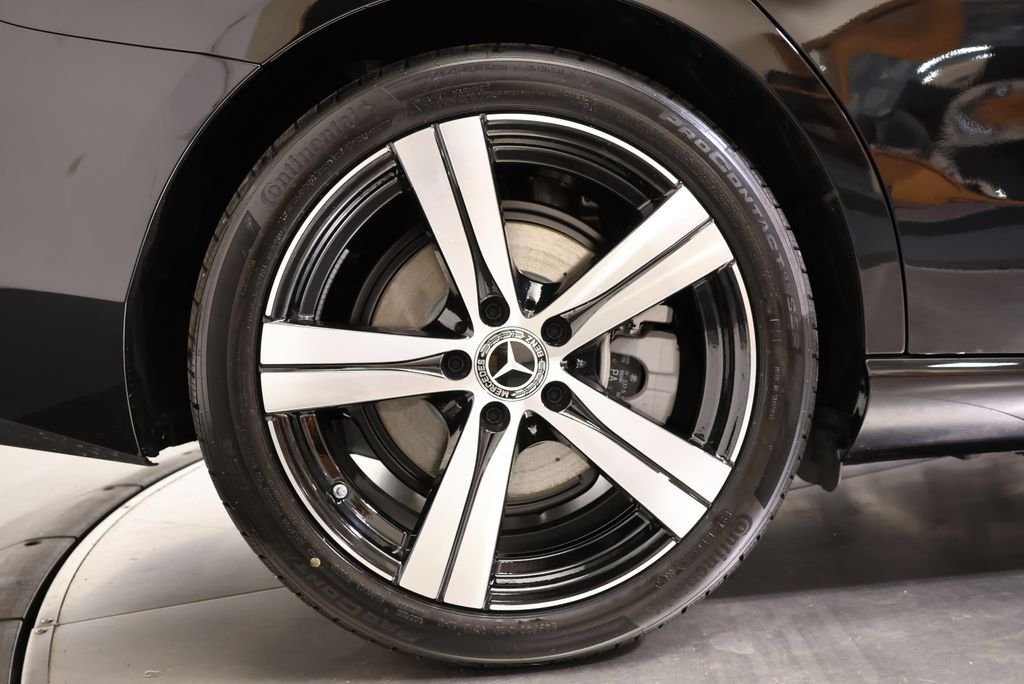 New 2026 Obsidian Black Metallic Mercedes-Benz C 300 image 13