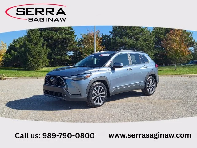 Certified Used 2024  Toyota XLE image 1